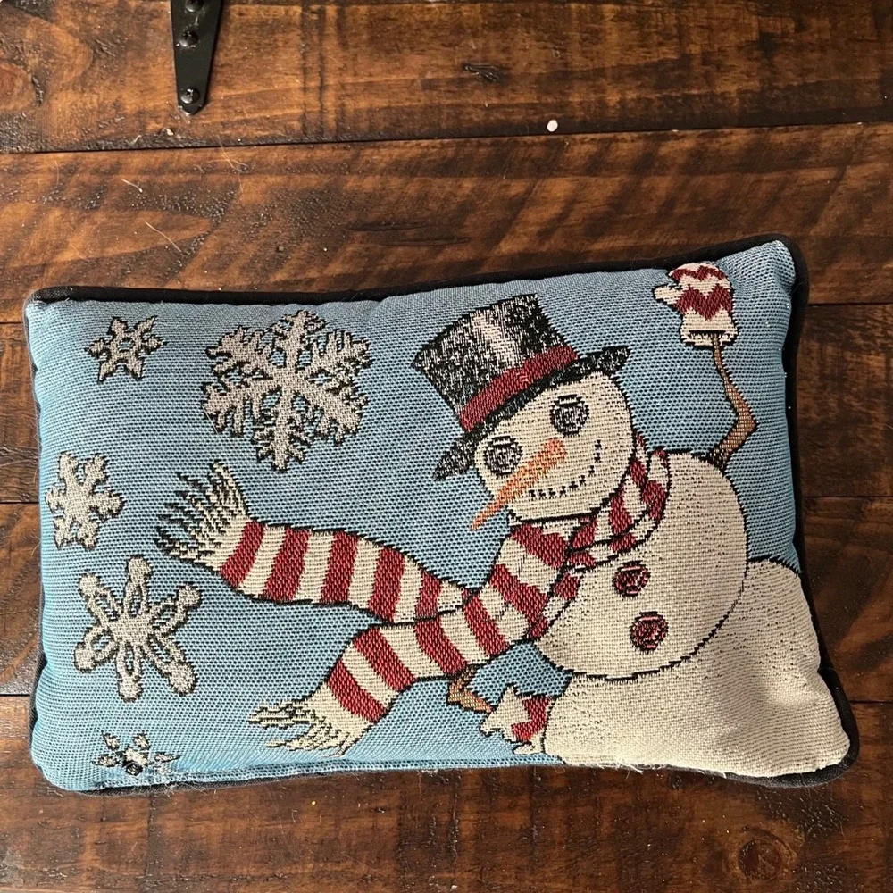 Holiday Snowman Throw Pillow Winter‎ Scene Red Scarf Hat Festive
